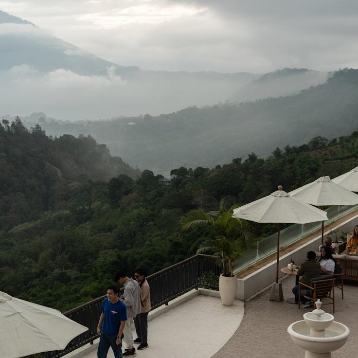 Family terraces and cafés for calm evenings in Zurich